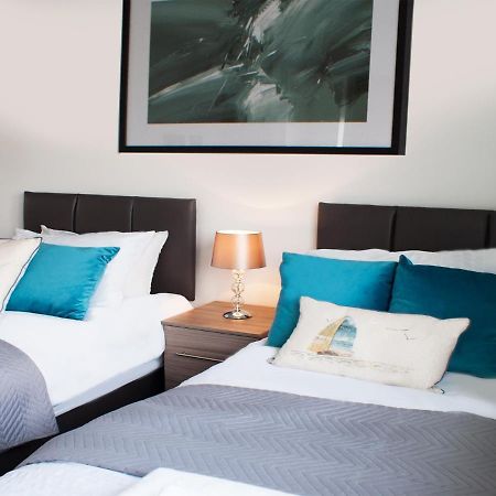 Villa East Midland House Free Private Parking Fast Wifi Smart Tv With Garden Kettering Exterior foto