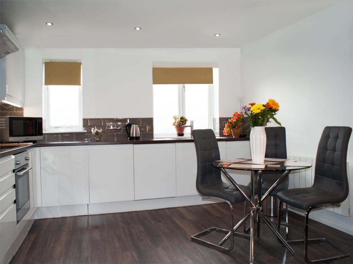 Villa East Midland House Free Private Parking Fast Wifi Smart Tv With Garden Kettering Exterior foto