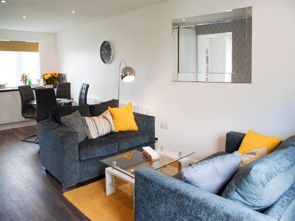 Villa East Midland House Free Private Parking Fast Wifi Smart Tv With Garden Kettering Exterior foto